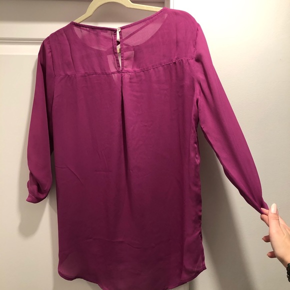 Fushsia color blouse - Picture 3 of 3